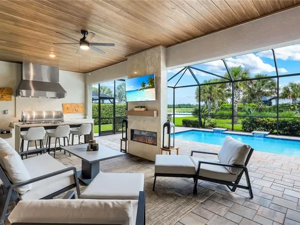 9151 Snowy Owl WAY, NAPLES, FL 34120