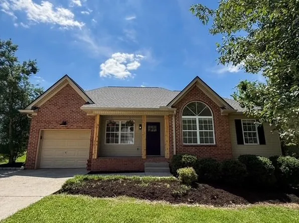 131 Cimmaron Dr, Millersville, TN 37072