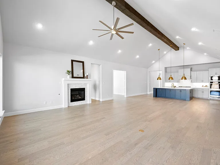 552 Horsetail Way — Photo 15