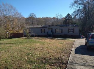 6842 Clara Cir, Concord, NC 28025