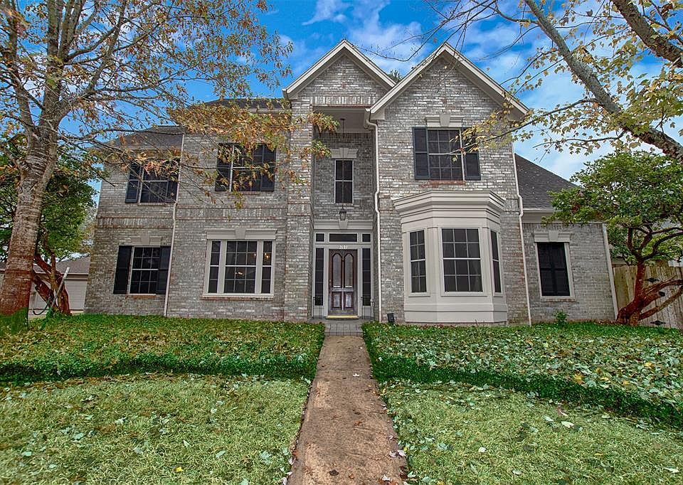 1st image of 2127 Heather Green Dr