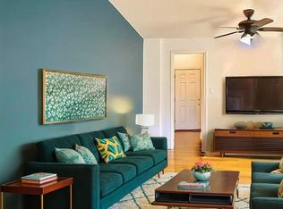 23-14 Broadway #4, Astoria, NY 11106