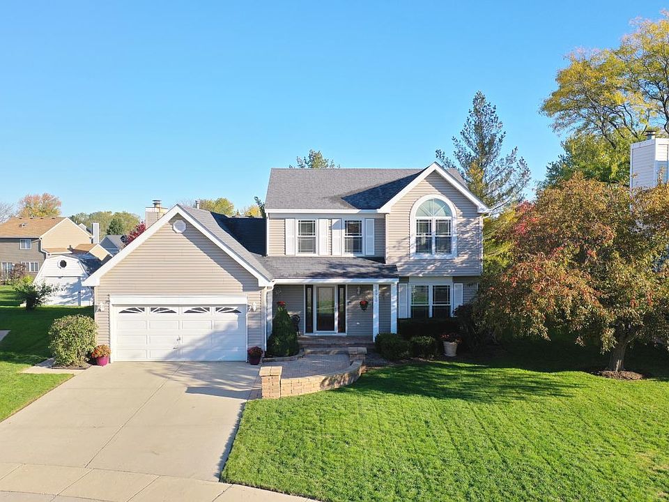 1st image of 18060 W Stockton Ct