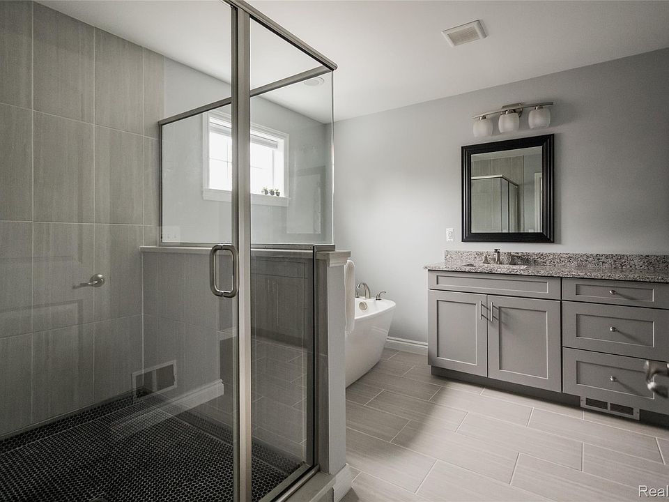 302 S Blair Ave, photo 20