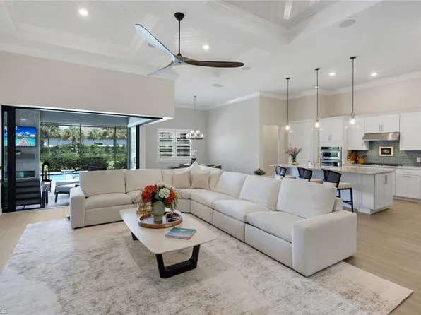 9151 Snowy Owl WAY, NAPLES, FL 34120