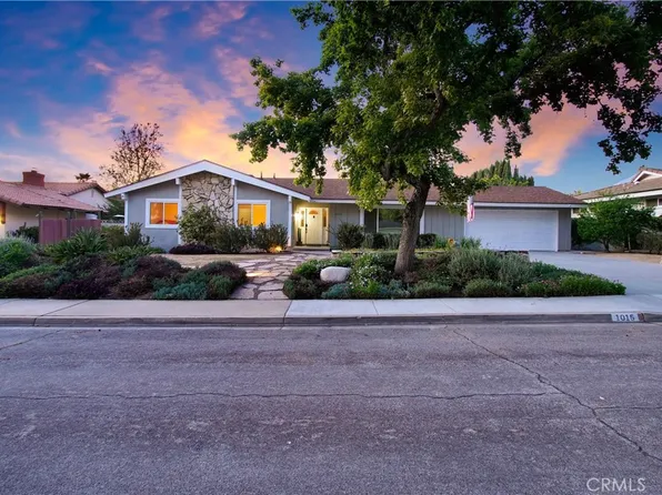 1015 Emory Dr, Claremont, CA 91711