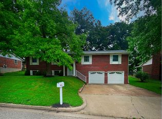 710 Belair Dr, Jefferson City, MO 65109