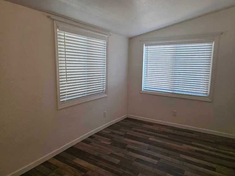 2050 Bransetter 5410 Cedars Rd — Photo 19