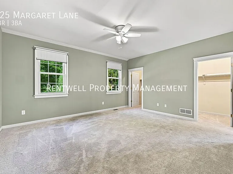 125 Margaret Ln — Photo 17