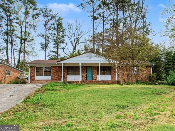 3970 Joanne Ct, Forest Park, GA 30297