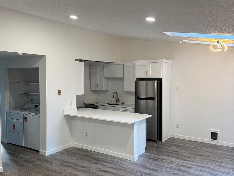 1st image of 201 E 36th St APT A