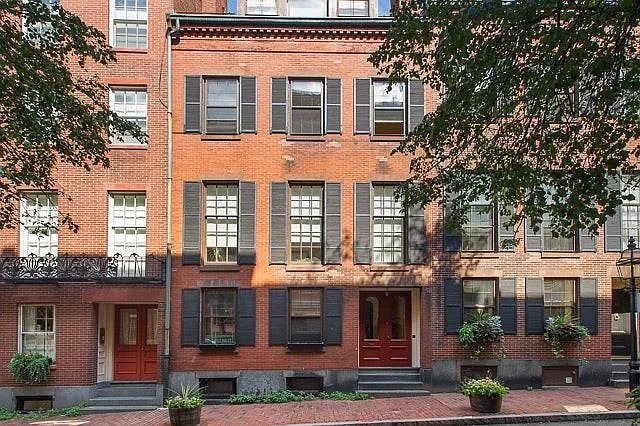 30 Temple St #3 — Photo 8