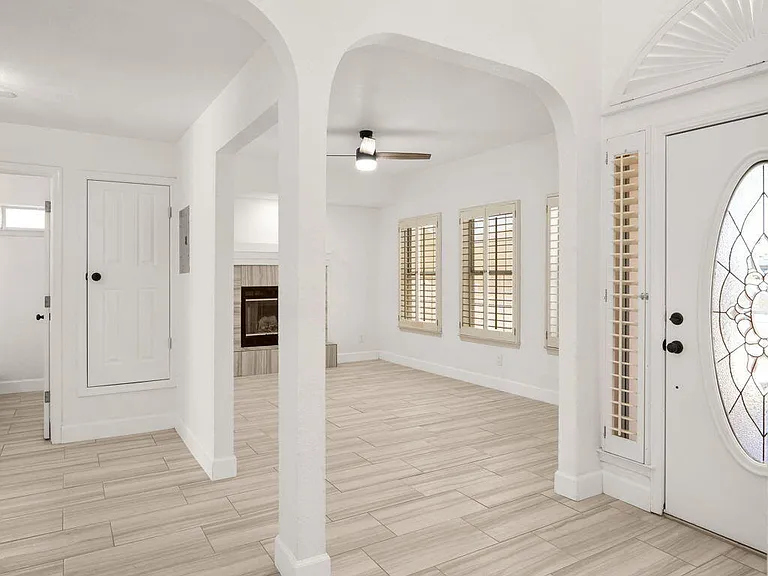 11309 Loma Linda Cir — Photo 13