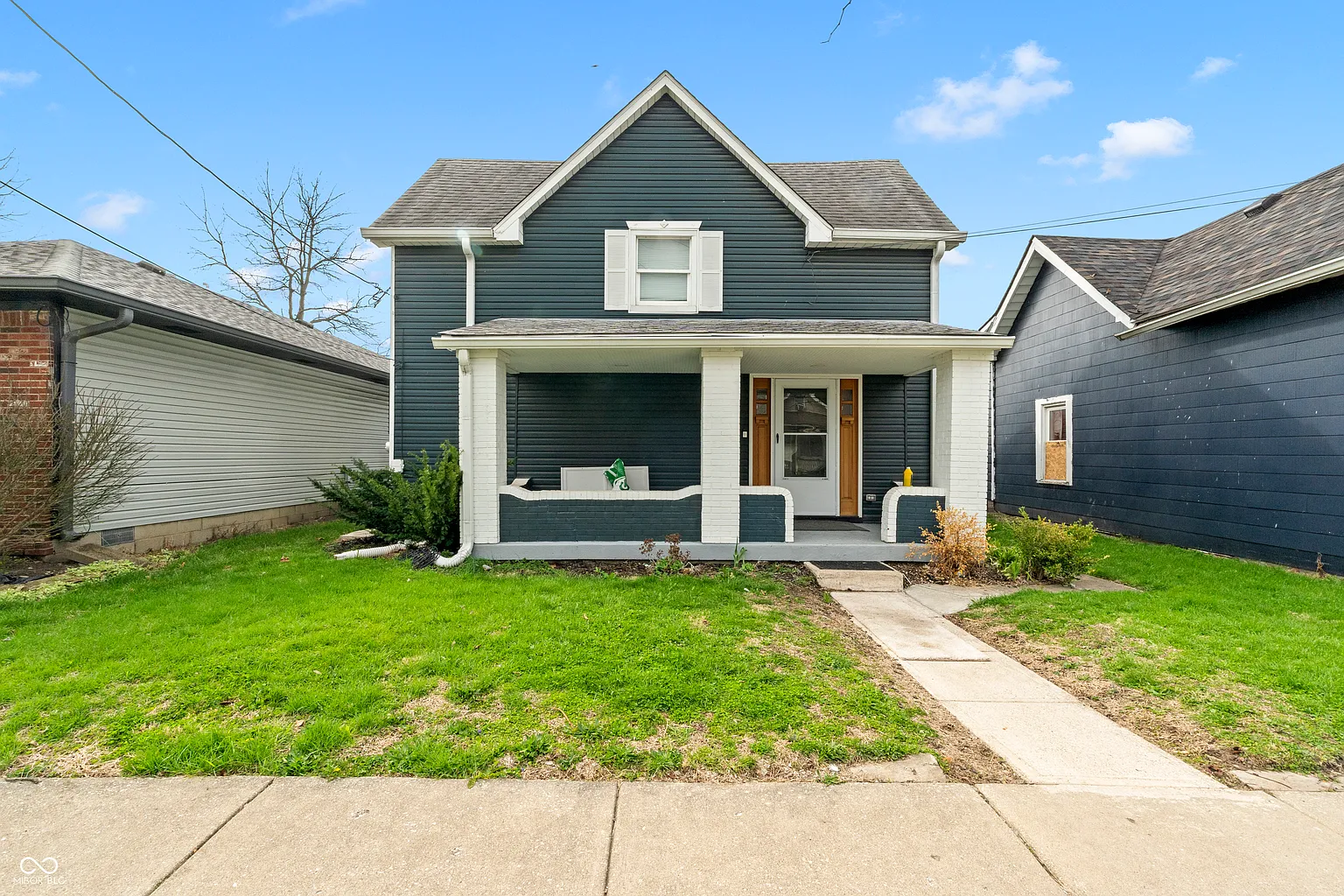 2343 Hoyt Ave photo 1