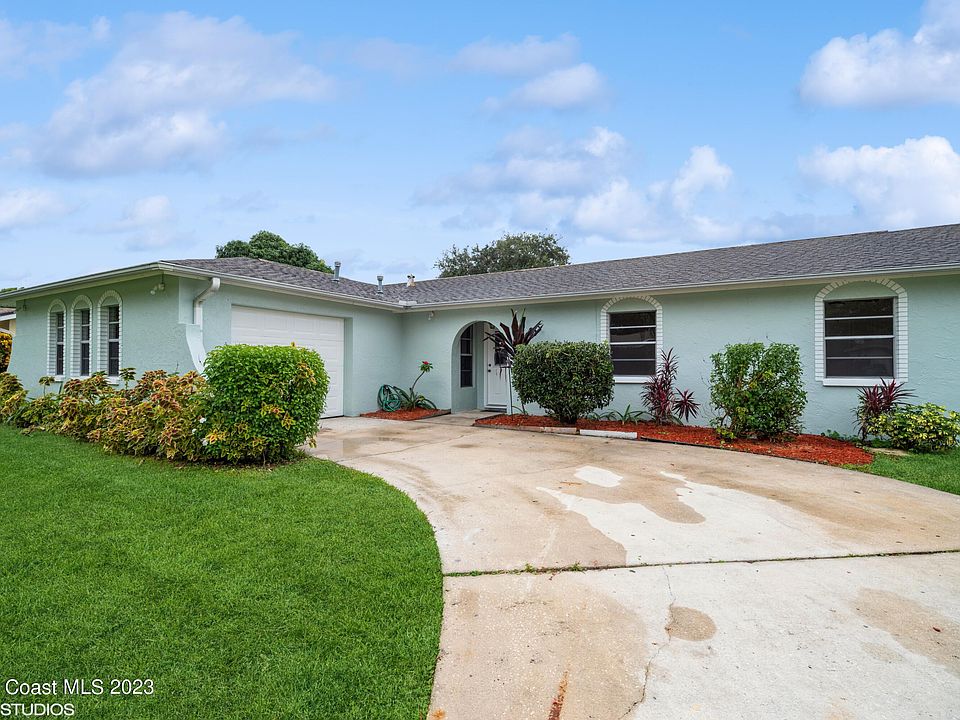 1st image of 1923 Palmer Dr