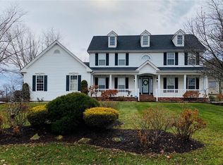 120 Roehampton Ln, Weldon Spring, MO 63304