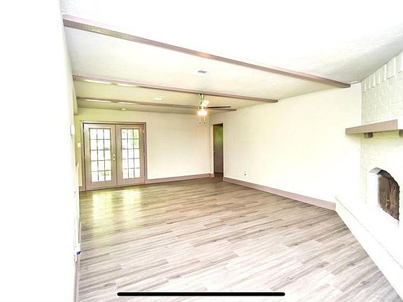 5th image of 13341 Bunker Hill Dr