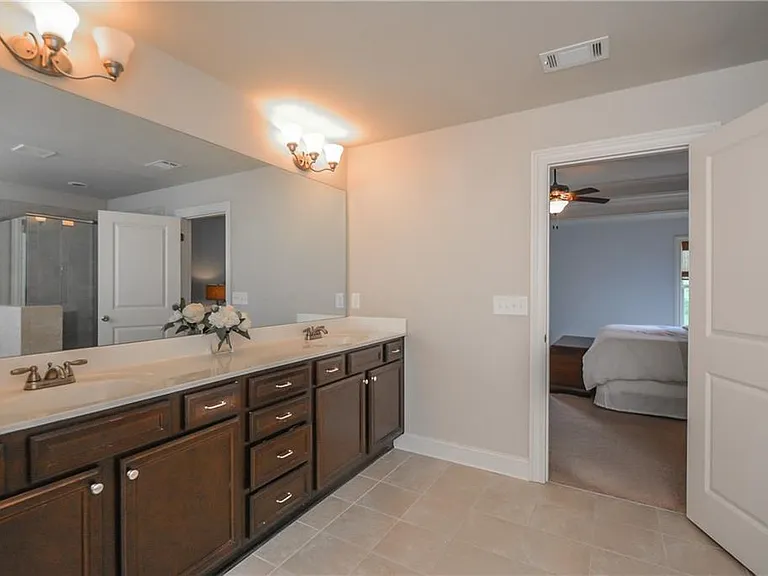 2430 Wildlife Ct — Photo 10