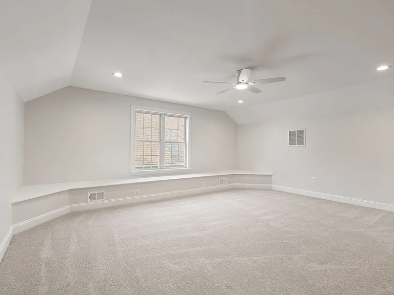 9185 Topaz St — Photo 47