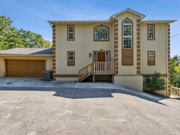 2179 Reid Ln, Sevierville, TN 37876