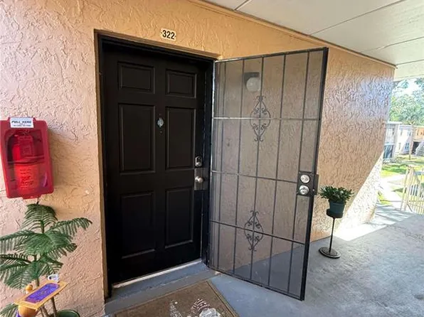 4724 Christa Ct Unit 322, Tampa, FL 33614