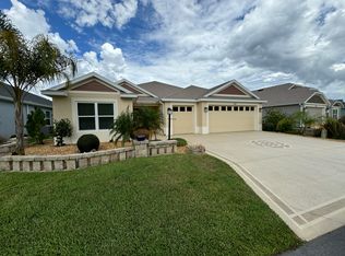 6891 Mickylee Run, Okahumpka, FL 34762