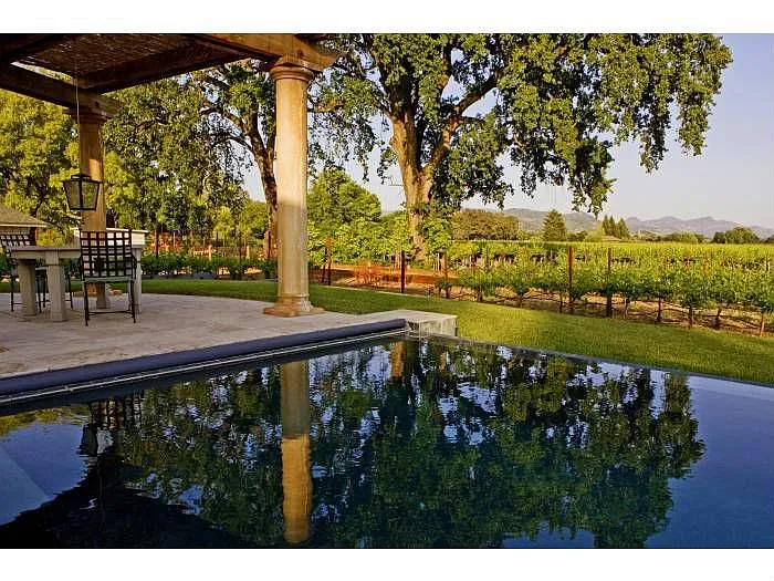 365 Zinfandel Ln photo 1