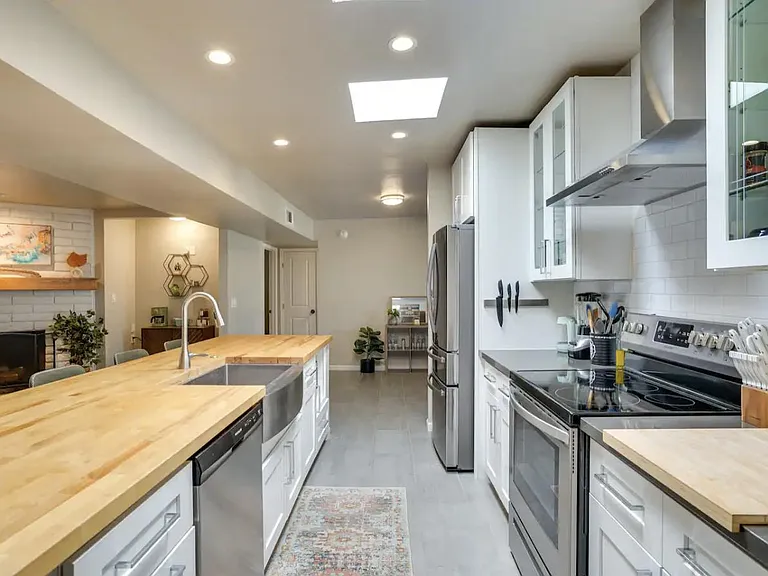 7621 E Waverly St — Photo 9
