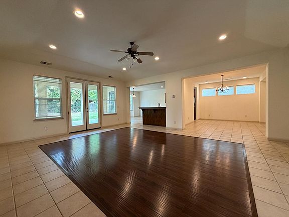 5th image of 8714 N Heartland Way
