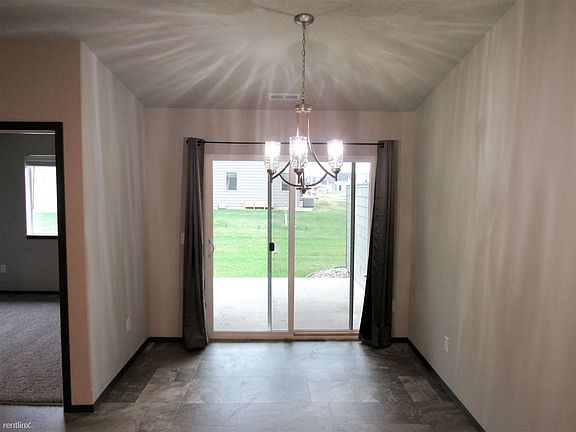 dining room- Heritage