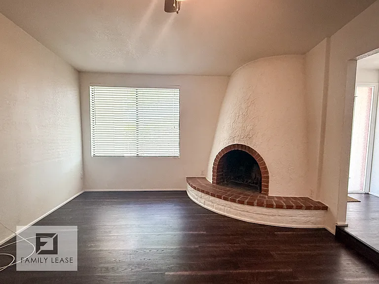 3700 S Serena Ln — Photo 6
