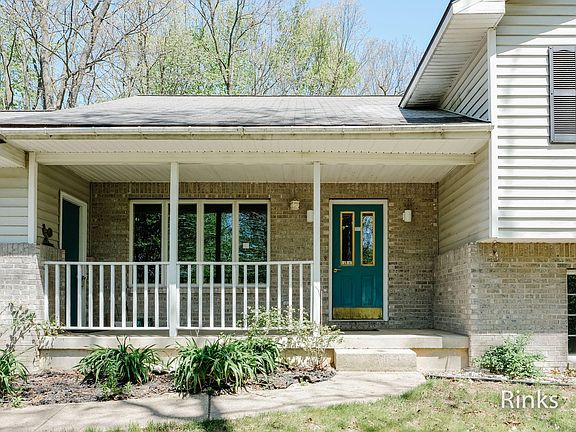 2nd image of 8010 S Asterwood Ct