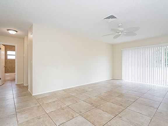 4th image of 3001 47th Ave S