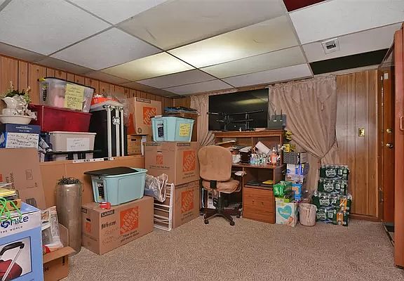 3rd image of 21721 Hempstead Ave
