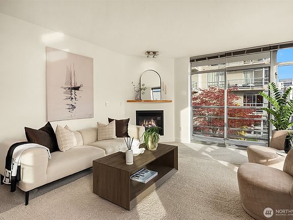 5th image of 2929 1st Avenue #308