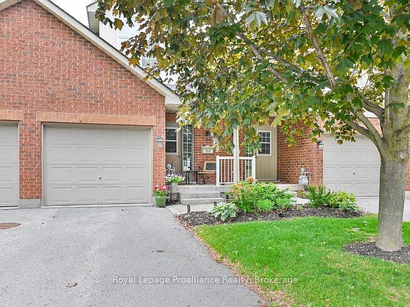 2nd image of 35 Albion St Unit 37