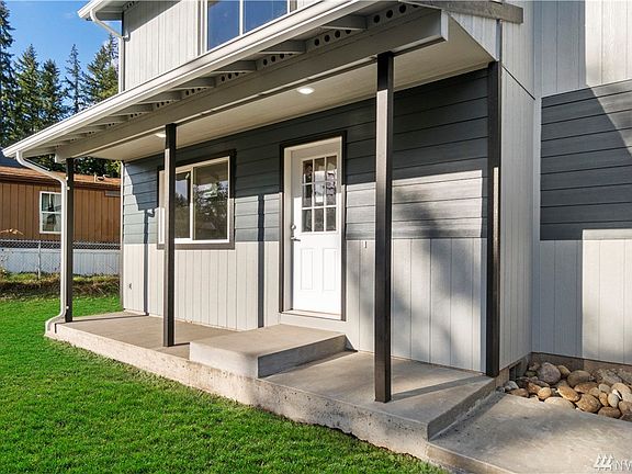 2nd image of 25807 59th Avenue Ct E
