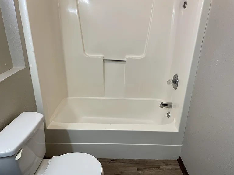 307 S Seneca St #103 — Photo 13