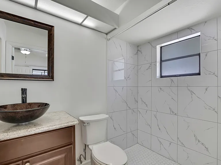 8053 Canterbury St — Photo 9