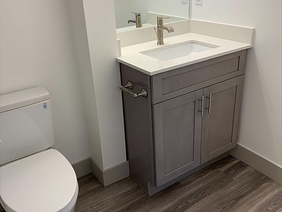 5th image of 86 N Weaver St #3
