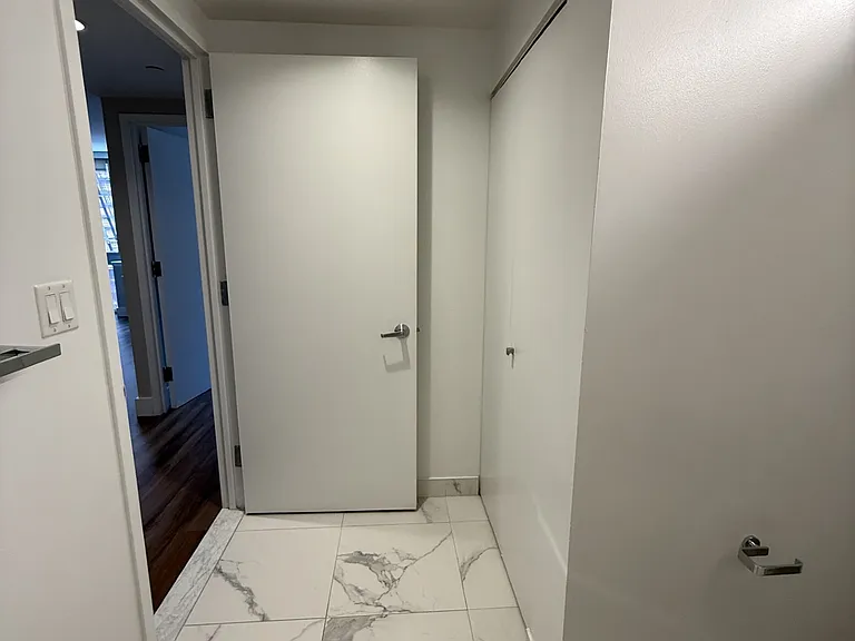 22 E 1st St #406 — Photo 12