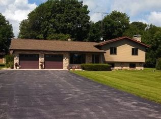N6570 Townline Rd, Fond Du Lac, WI 54937
