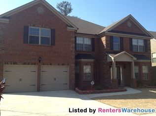 8018 Heathmore Dr, Fairburn, GA 30213