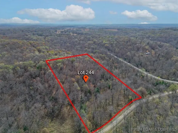 Rogers Cir, Edwards, MO 65326