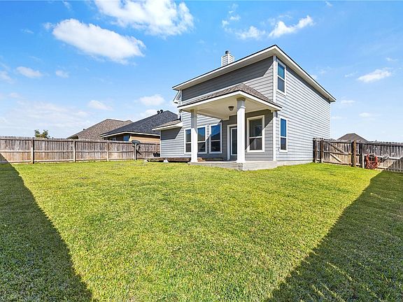 5th image of 2032 Stubbs Dr