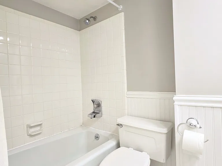42221 Toddmark Ln — Photo 16