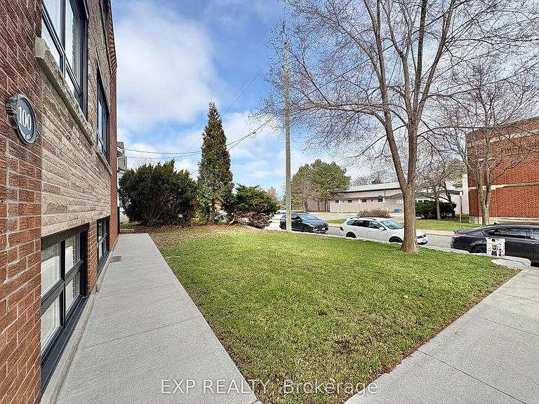 100 West Ave S #4 — Photo 5