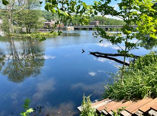 63 Torrington Ave, Collinsville, CT 06019