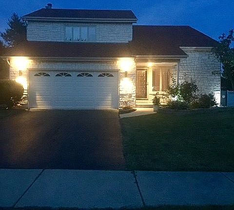 3rd image of 2404 Putnam Dr