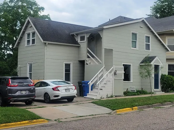 220/222 1st Ave, Baraboo, WI 53913